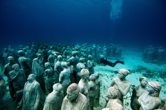 24-overview-evolution-mexico-jason-decaires-taylor-sculpture