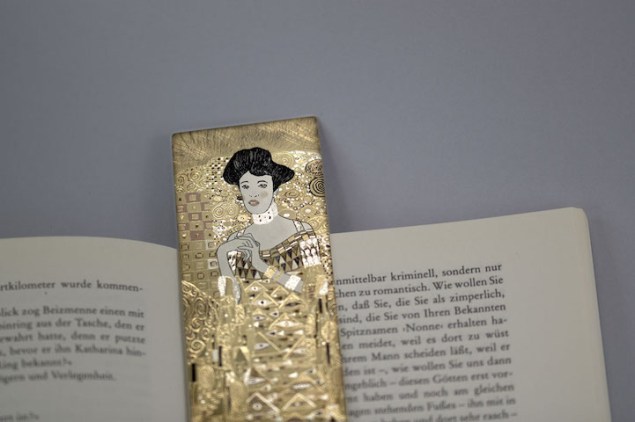 Bookmark1