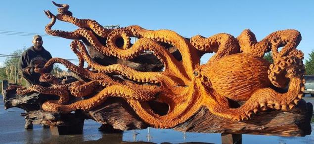 jsm-chainsaw-art-octopus-sculpture-1